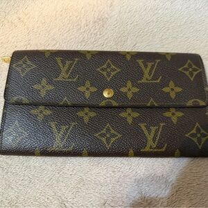 Louis Vuitton Monogram Wallet
